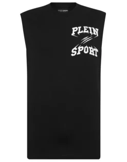 Sleeveless T-shirt