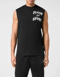Sleeveless T-shirt